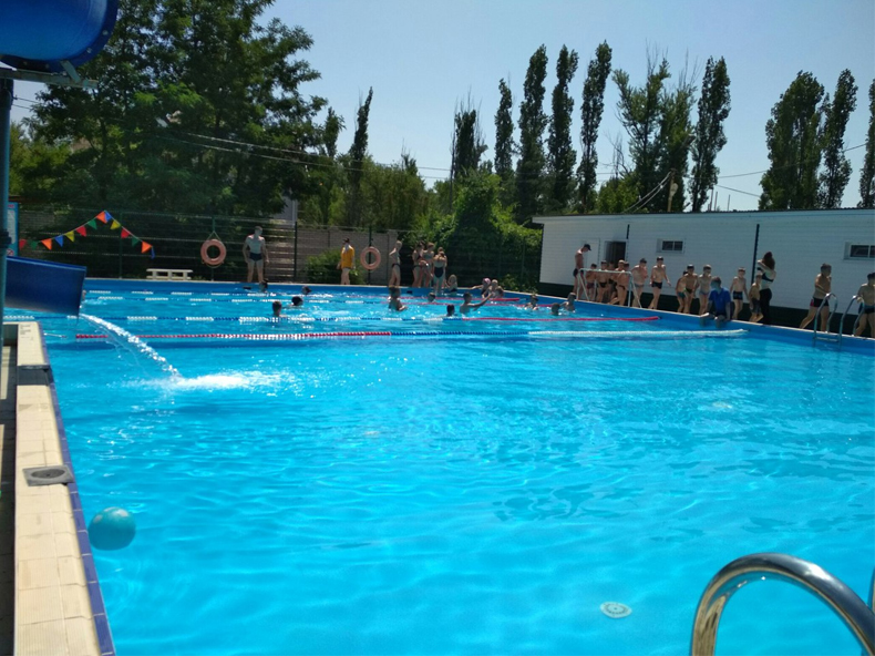 Летний бассейн